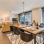 Sealbird - With Wonderful Spacious Terrace